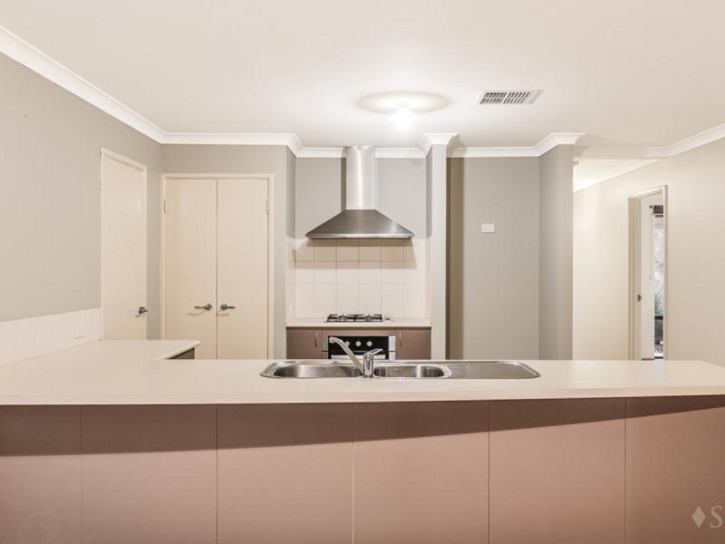 7 Euston Link, Bertram WA 6167