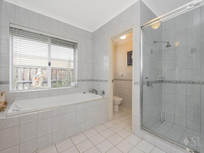3 Cabernet Place, The Vines WA 6069