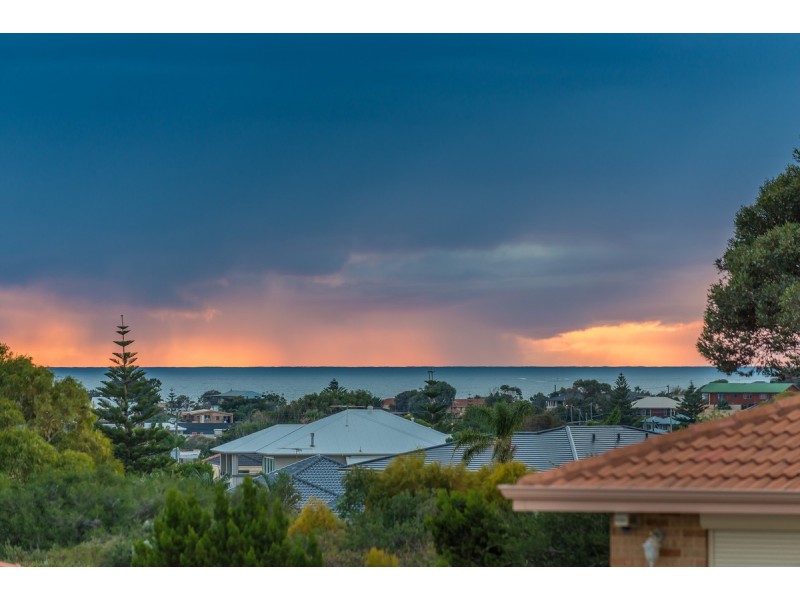 26 Tees Court, Mindarie WA 6030