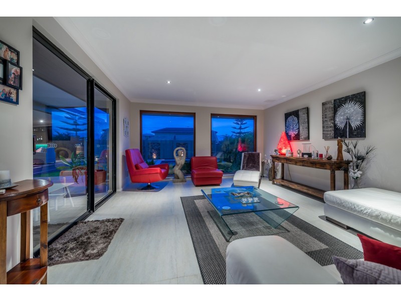 26 Tees Court, Mindarie WA 6030