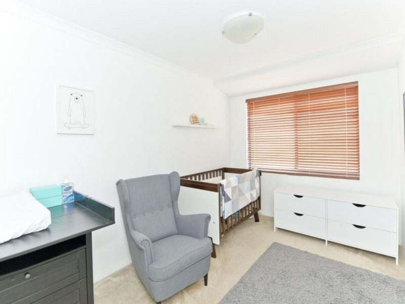 40 Albina Chase, Lakelands WA 6180