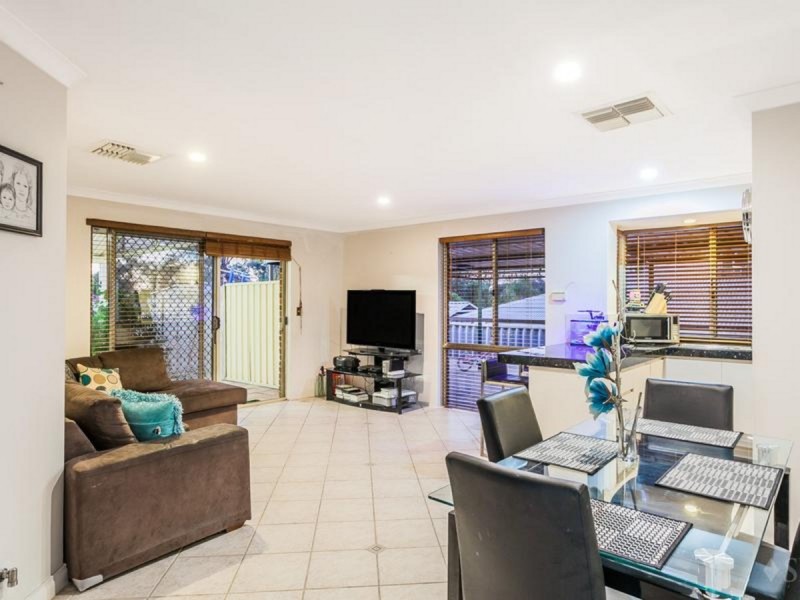 11 Werloo Court, Leda WA 6170