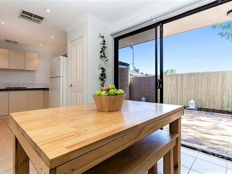 3/19 Currong Way, Nollamara WA 6061