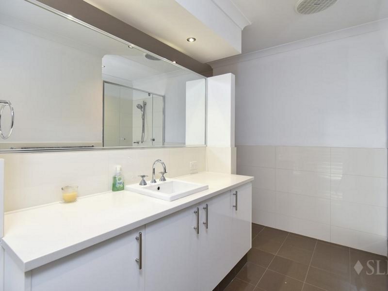 20 Toledo Drive, Hocking WA 6065