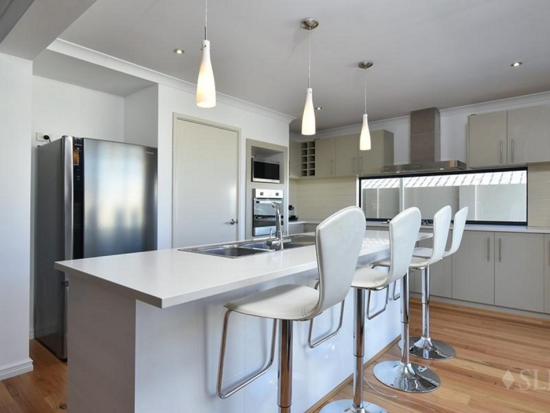 20 Toledo Drive, Hocking WA 6065