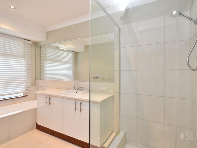 20 Toledo Drive, Hocking WA 6065