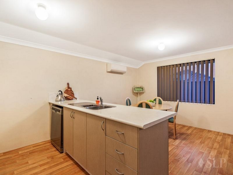 15 Bentham Turn, Banksia Grove WA 6031