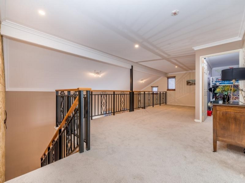 4 Balliol Elbow, Kinross WA 6028