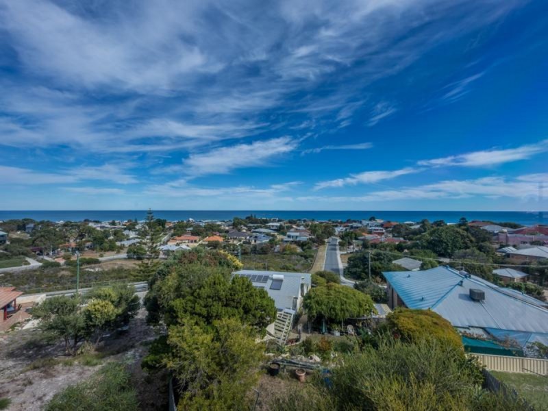 47 Rees Drive, Quinns Rocks WA 6030