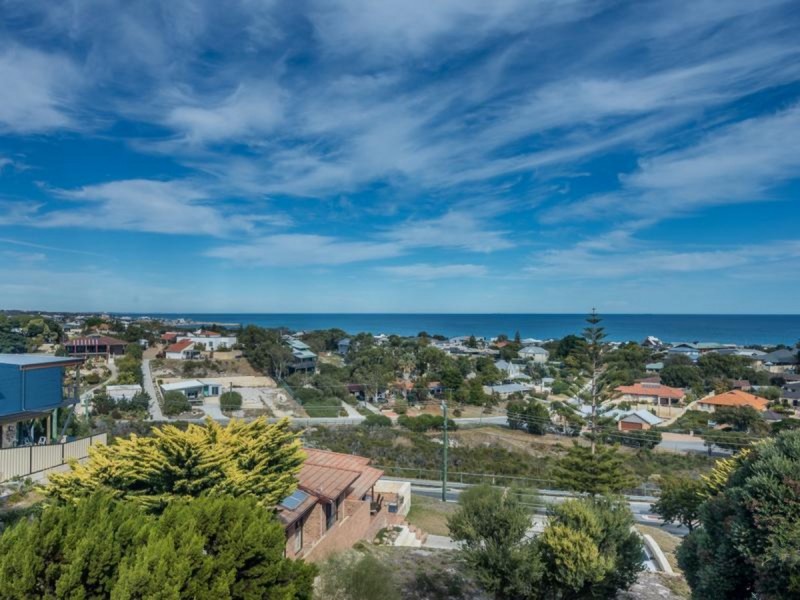47 Rees Drive, Quinns Rocks WA 6030