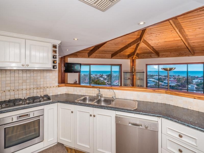47 Rees Drive, Quinns Rocks WA 6030