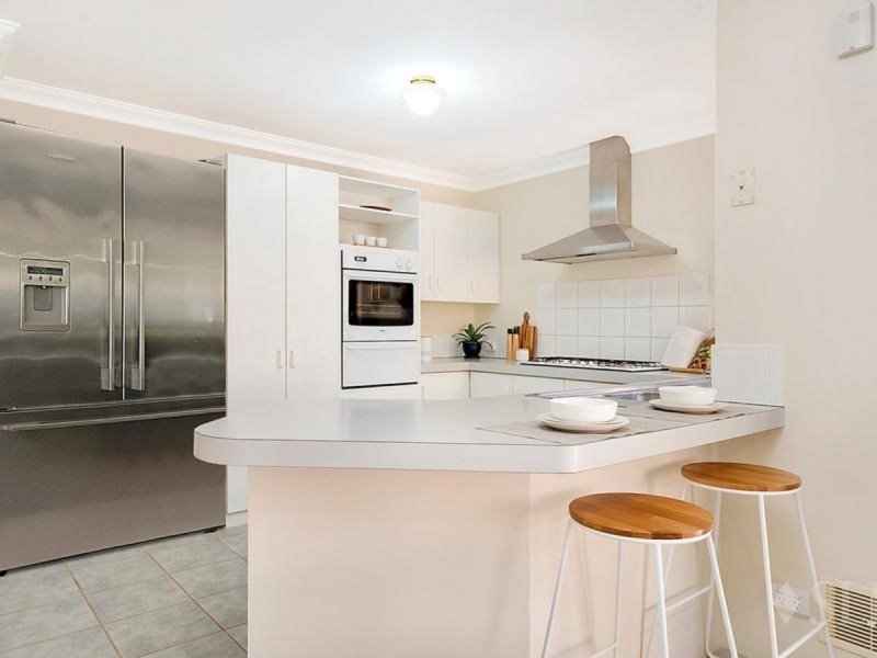 3/185 Kitchener Road, Alfred Cove WA 6154