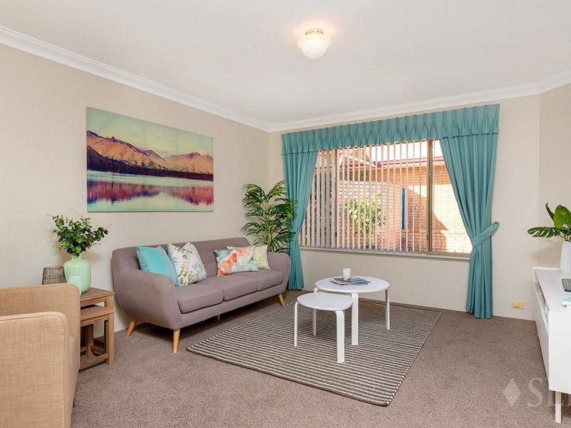 3/185 Kitchener Road, Alfred Cove WA 6154