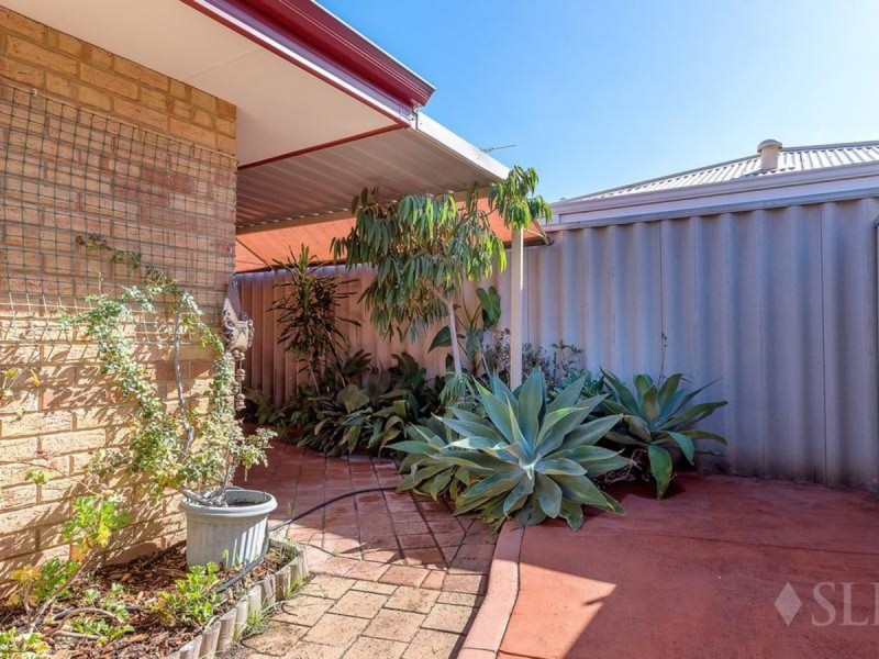 3/185 Kitchener Road, Alfred Cove WA 6154
