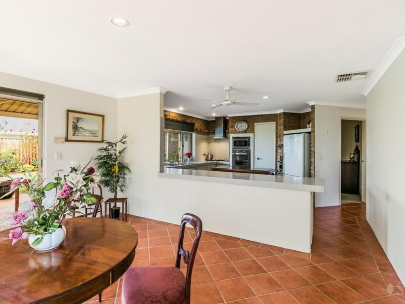 14 The Mews, Kardinya WA 6163