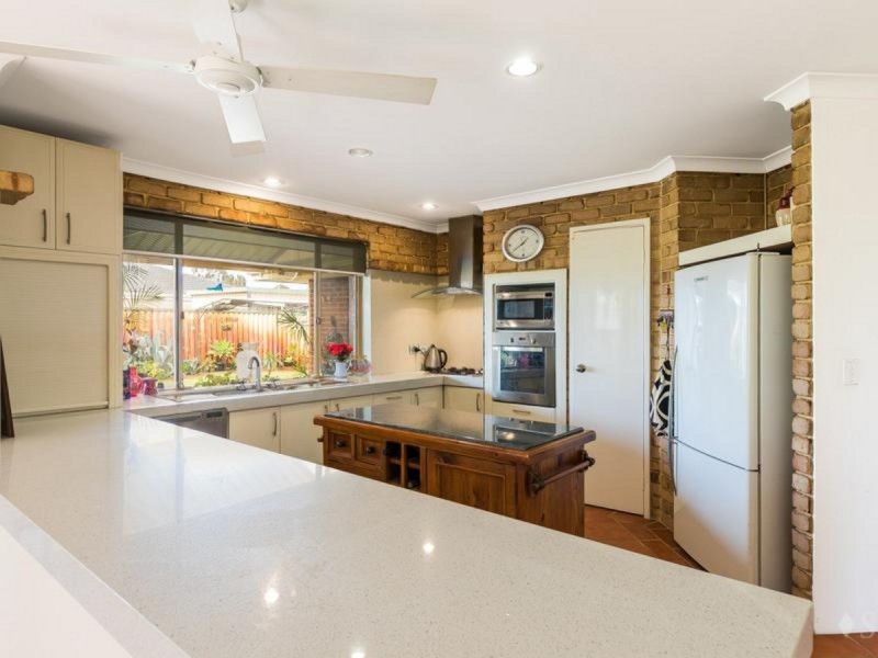 14 The Mews, Kardinya WA 6163