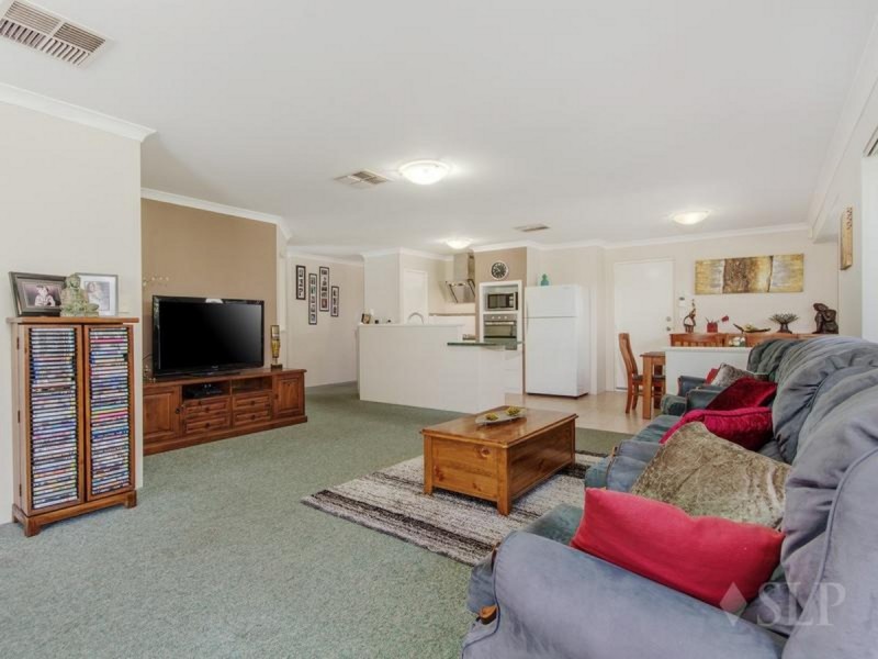 9 Carlingford Drive, Port Kennedy WA 6172