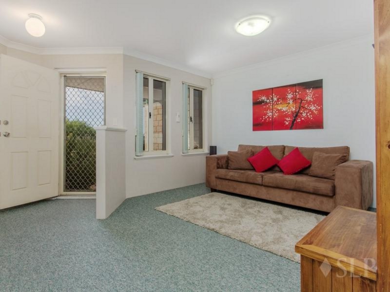 9 Carlingford Drive, Port Kennedy WA 6172