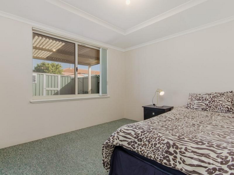 9 Carlingford Drive, Port Kennedy WA 6172