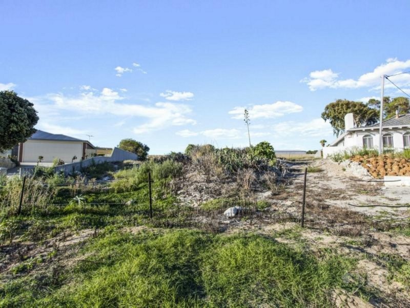 16 Galleon Place, Yanchep WA 6035