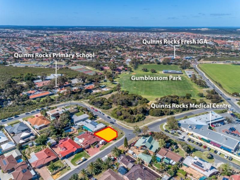 17 Mindarie Drive, Quinns Rocks WA 6030
