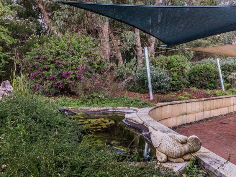 8 Oak Way, Baldivis WA 6171