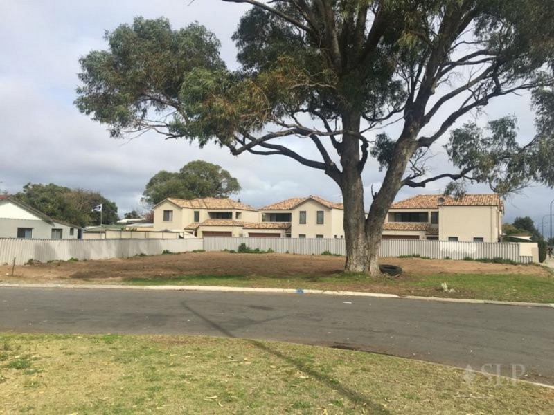 121 Parkin Street, Rockingham WA 6168