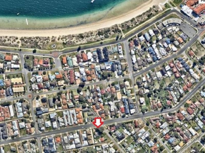 121 Parkin Street, Rockingham WA 6168