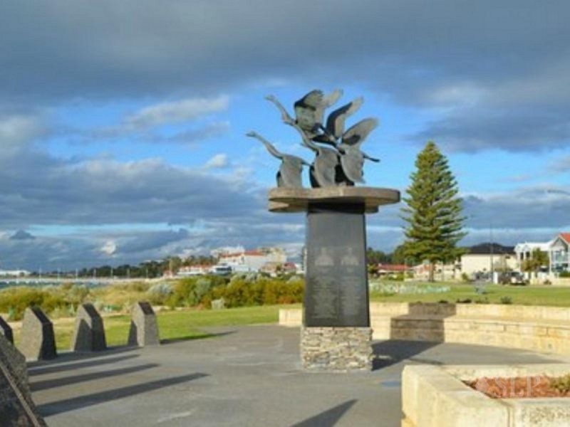 121 Parkin Street, Rockingham WA 6168