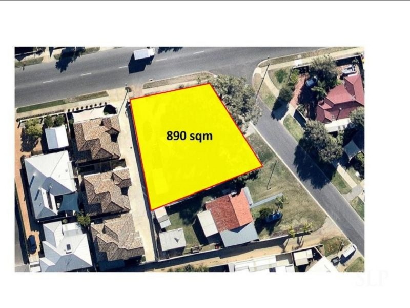 121 Parkin Street, Rockingham WA 6168