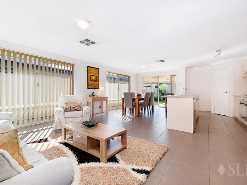 40 Fernhill Promenade, Harrisdale WA 6112