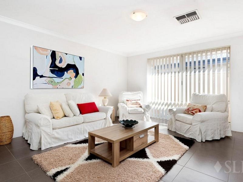 40 Fernhill Promenade, Harrisdale WA 6112