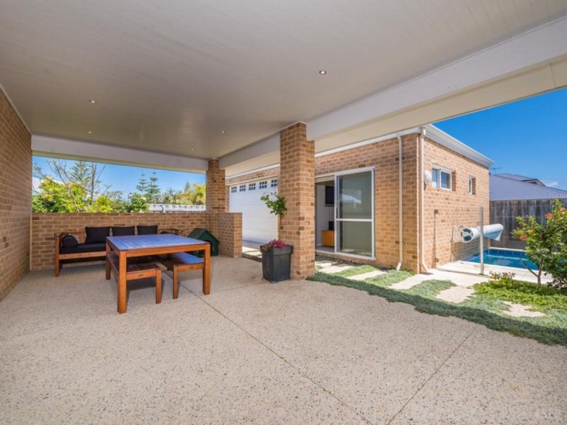 5 Berrington Pass, Quinns Rocks WA 6030