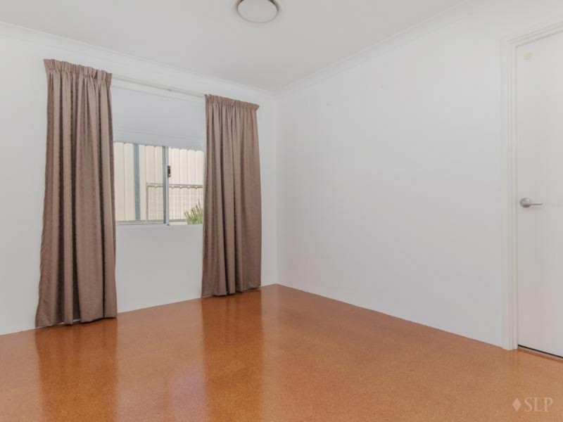 24 Sorrento Turn, Secret Harbour WA 6173