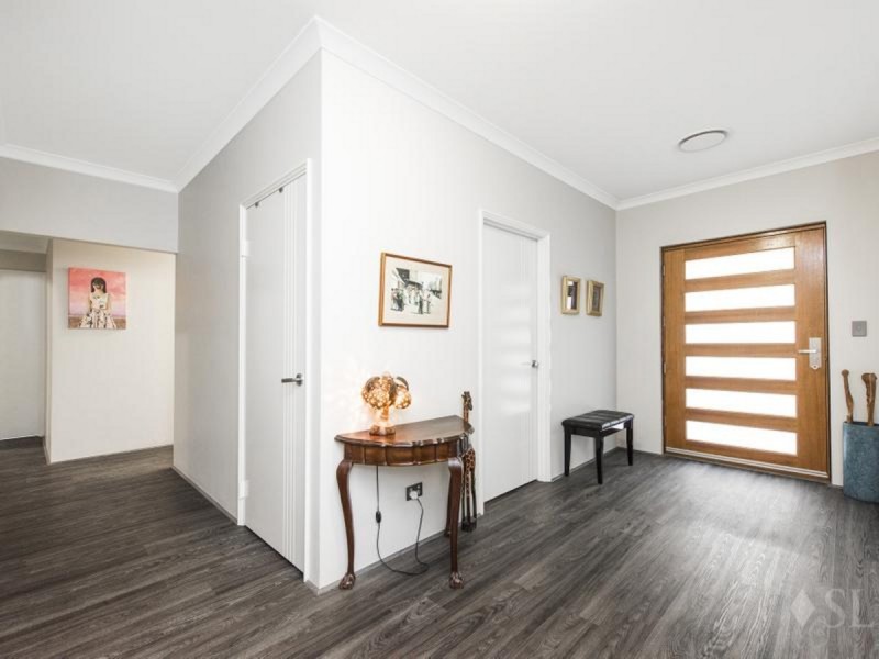 31 Carmen Circuit, The Vines WA 6069