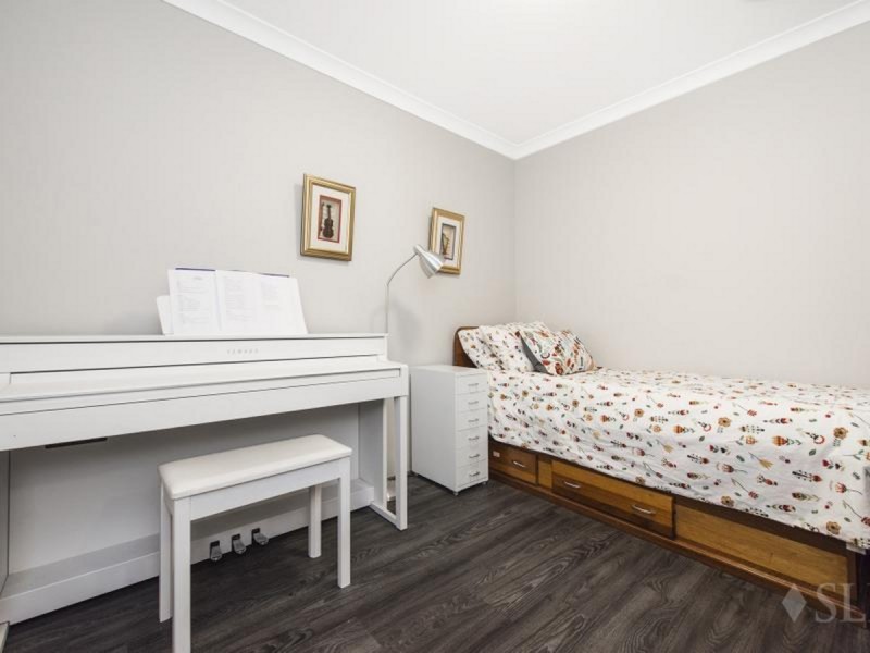 31 Carmen Circuit, The Vines WA 6069