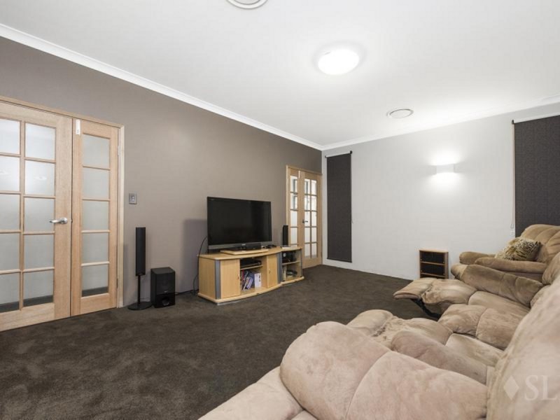 31 Carmen Circuit, The Vines WA 6069