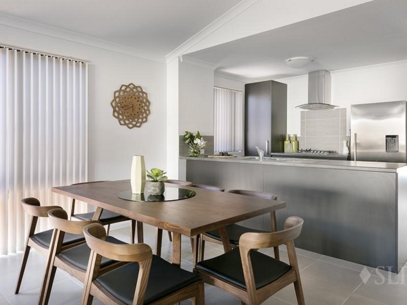15 Mountain Street, Banksia Grove WA 6031