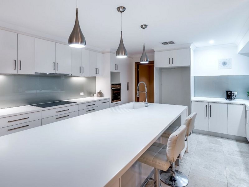 16 Harbour Town Heights, Connolly WA 6027