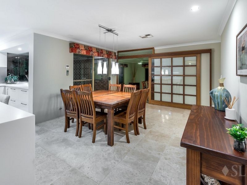 16 Harbour Town Heights, Connolly WA 6027