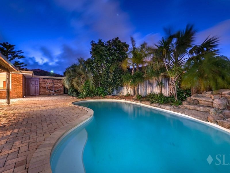 16 Harbour Town Heights, Connolly WA 6027