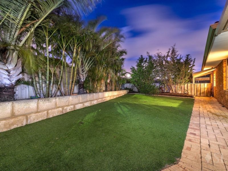 16 Harbour Town Heights, Connolly WA 6027