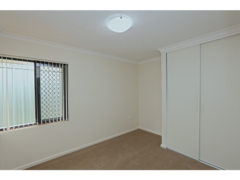4/2 Camberwell Road, Balga WA 6061