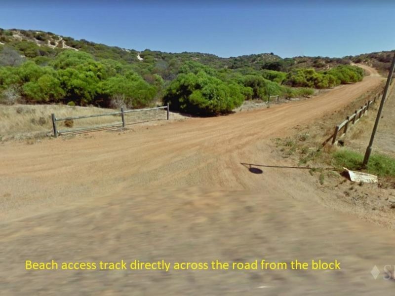 10 African Reef Boulevard, Greenough WA 6532