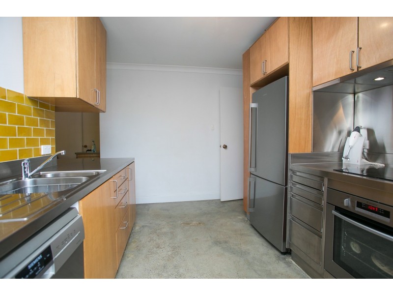 8/18 Minilya Avenue, White Gum Valley WA 6162