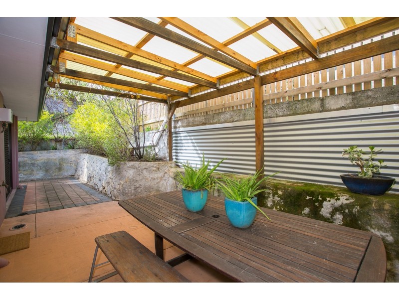 8/18 Minilya Avenue, White Gum Valley WA 6162