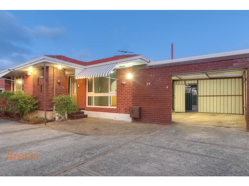 24 Girrawheen Avenue, Girrawheen WA 6064