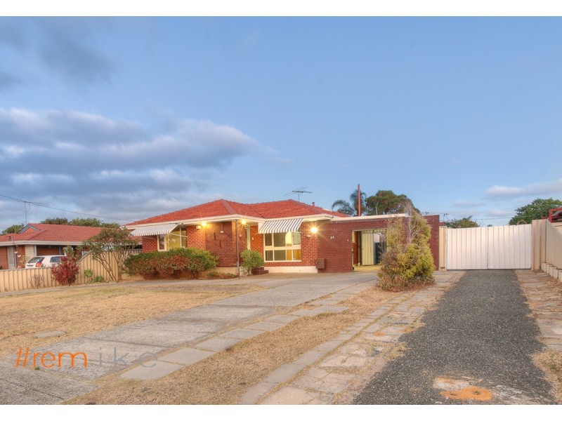 24 Girrawheen Avenue, Girrawheen WA 6064