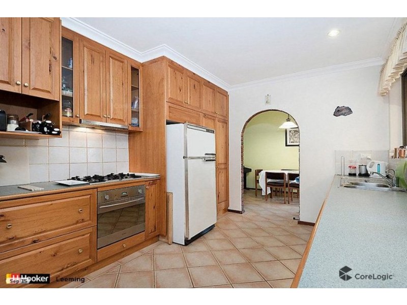 6 Loris Way, Kardinya WA 6163