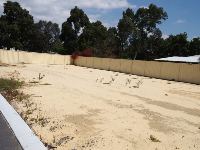 1/129 Kenwick Road, Kenwick WA 6107